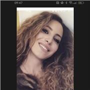 Laureata e con master in Criminologia Forense impartisce lezioni di Criminologia, Psicologia, Filosofia, Storia dell'arte